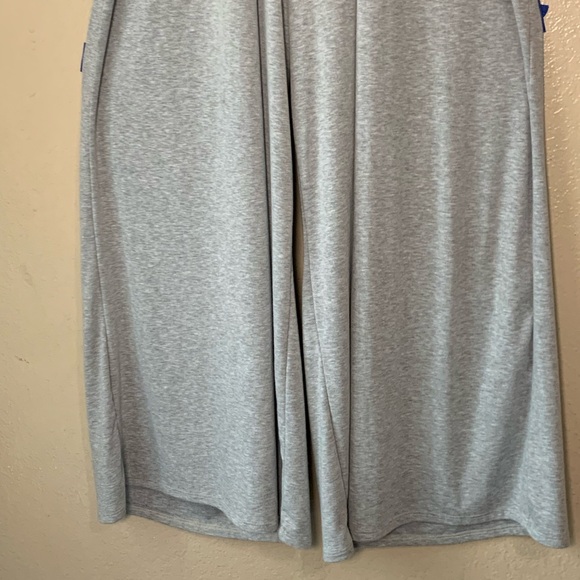 BUCKETLIST Gray Wide Leg Suspender Loungewear Jumpsuit Size L - Picture 9 of 11